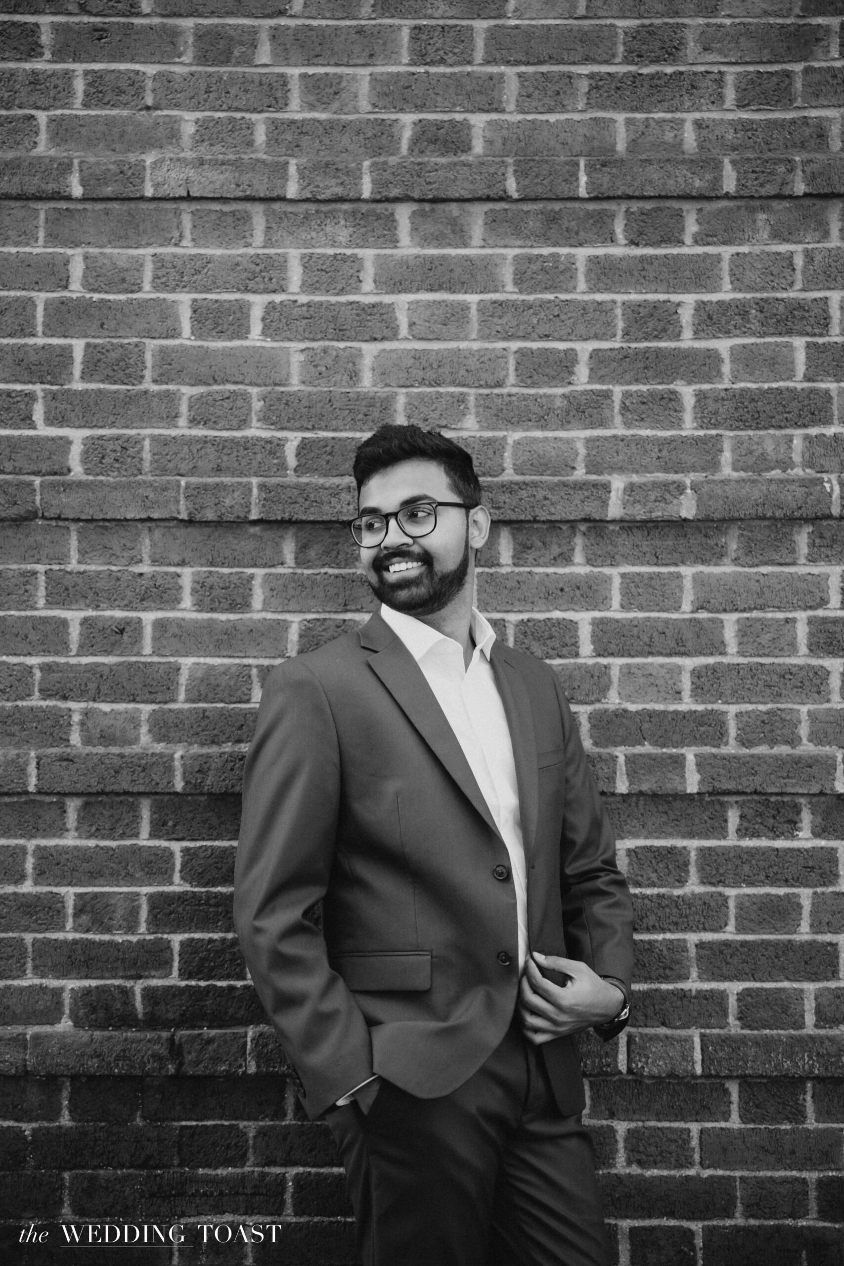 Image of Kiru on a brick wall